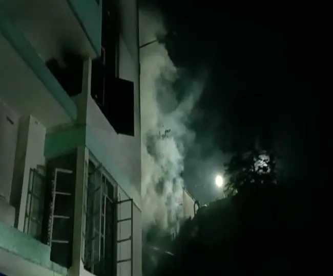 Hospital fire: Fierce fire broke out in the hospital, 6 people including 2 doctors died