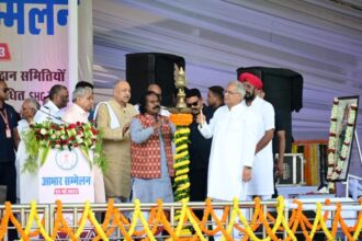 Abhaar Sammelan 2023: Chief Minister Bhupesh Baghel reached the program of Gratitude Conference organized at Science College Ground