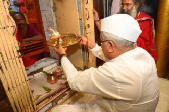 CM Bhupesh: The Chief Minister wished for the prosperity and prosperity of the people of the state by offering prayers at Maa Mavali Mata Temple located in village Singarpur.