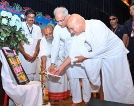 Sadhguru Kabir Memorial Festival: Sages and Saints from across the country participated in the Sadhguru Kabir Memorial Festival