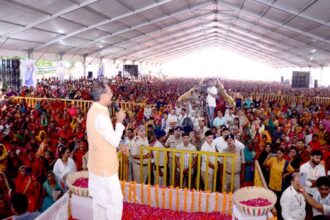 Ladli Behana Sammelan: Chief Minister Shivraj Singh Chouhan inaugurated development works worth more than 559 crores in Lahar-Bhoomi-Pujan