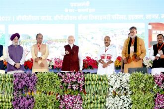 Pm in MP: Prime Minister Modi laid the foundation stone of projects worth Rs 51 thousand crore in Bina