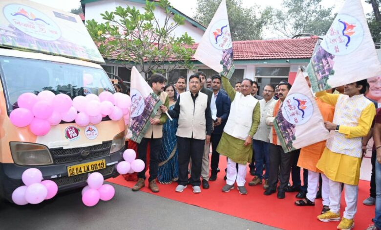 Green Flagged: Chief Minister Vishnu Dev Sai flagged off the Ram Rath with the slogan of Jai Shri Ram.